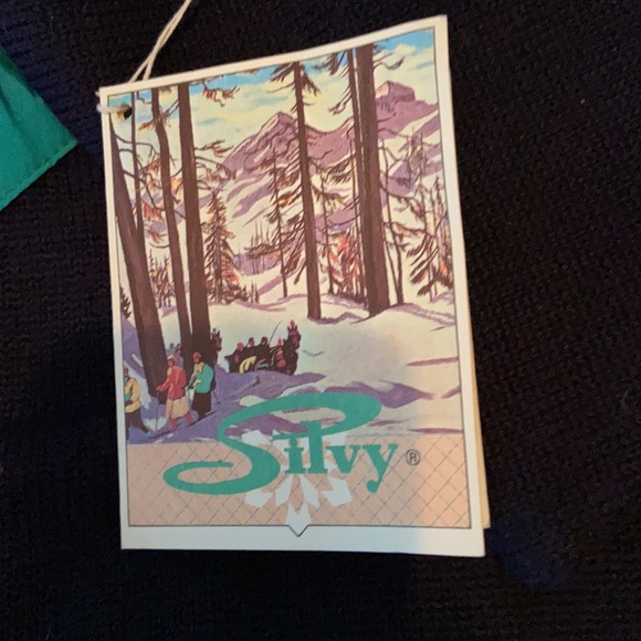 Silvy Winter Clothing 1/4 Zip Sweater - Picture 6 of 7